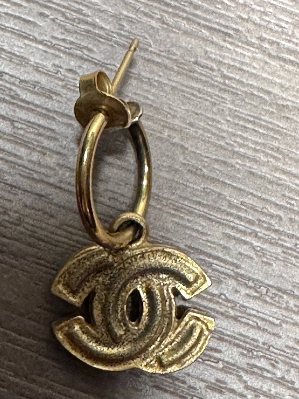 Chanel CC dangling Pierre earrings